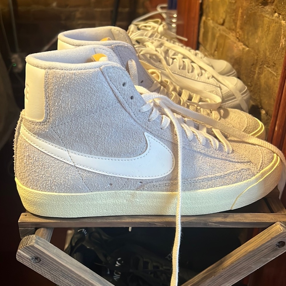 Nike suede light gray/mauve blazer high tops